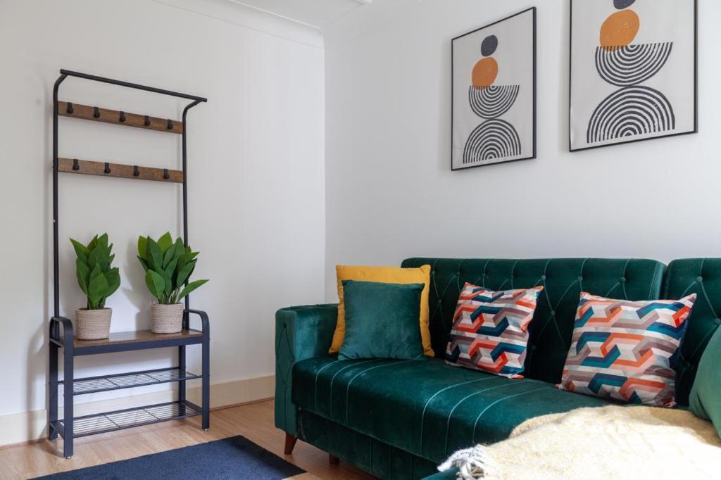 One Bedroom Flat In The Heart Of Brixton Λονδίνο Εξωτερικό φωτογραφία